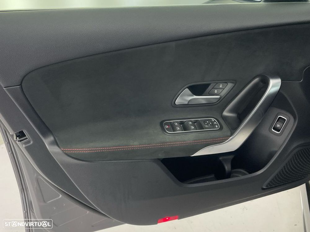 Mercedes-Benz A 180 Limousine d AMG Line Aut. - 17