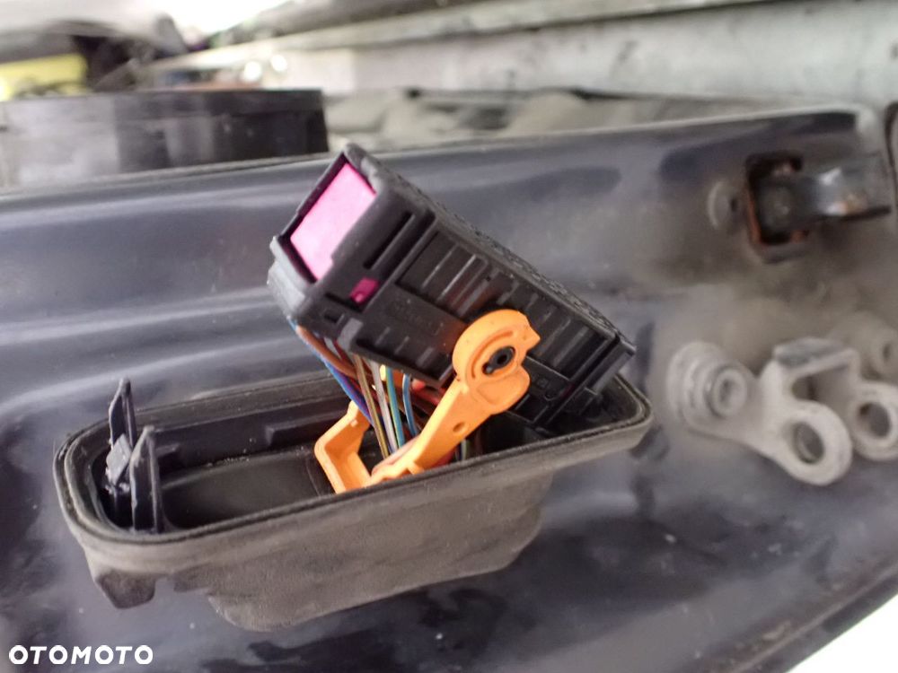 DRZWI PRAWY PRZÓD SKODA FABIA II 1.4MPI - 13