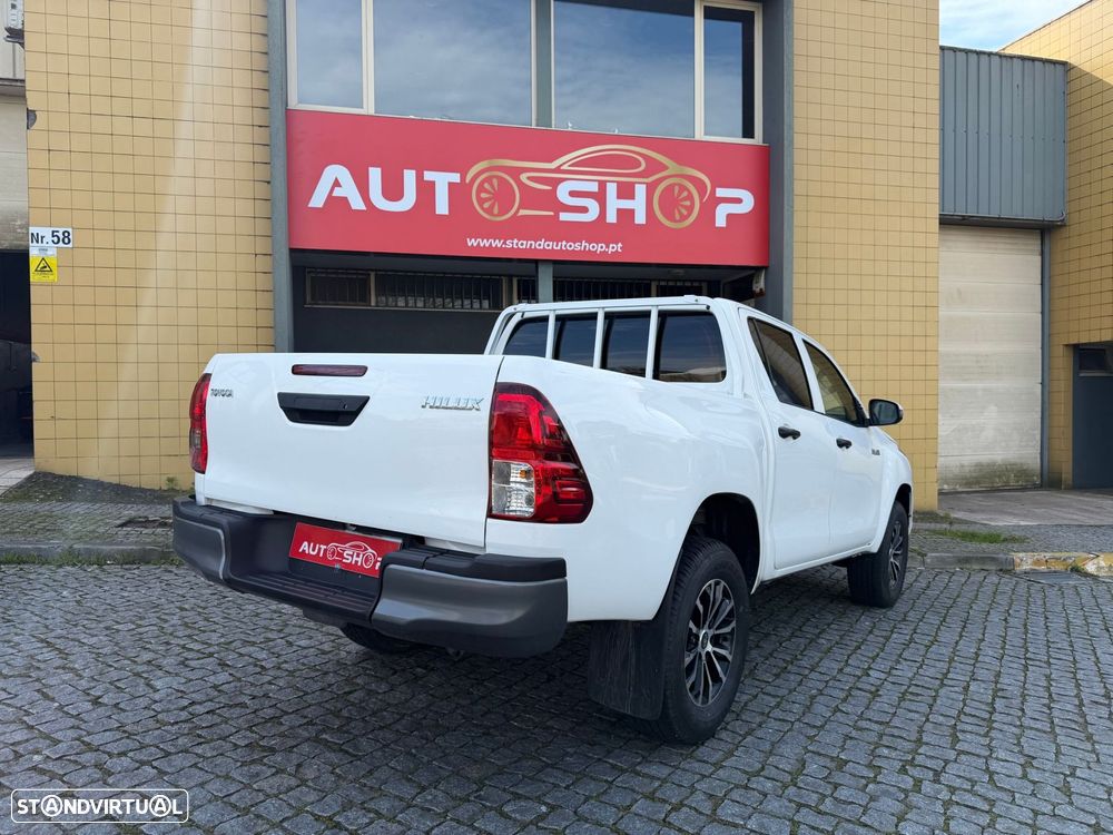Toyota Hilux 2.4 D-4D 4WD CD CH - 11