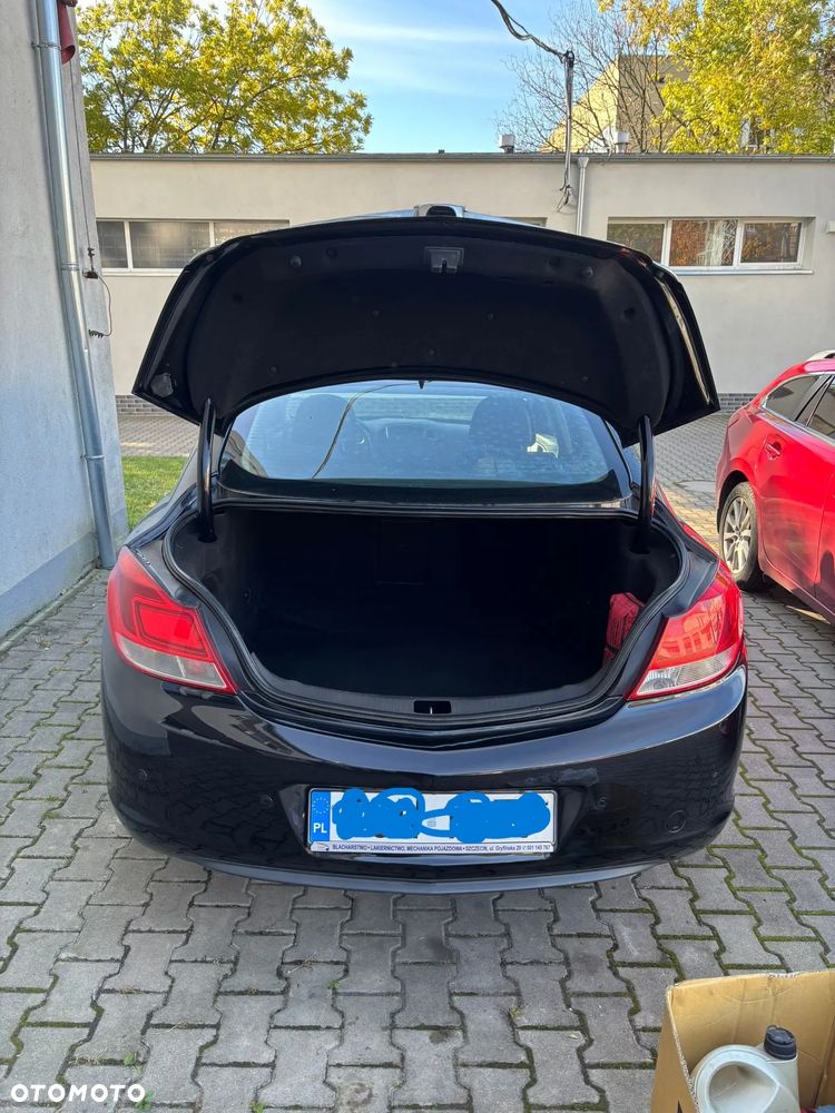 Opel Insignia 2.0 CDTI - 18