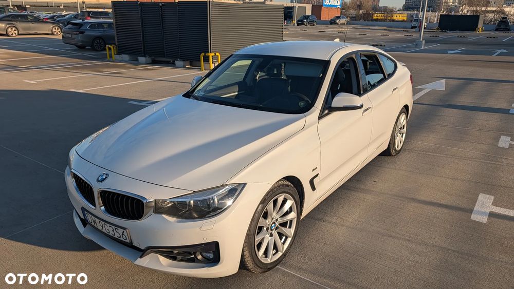 BMW 3GT 320i xDrive - 2