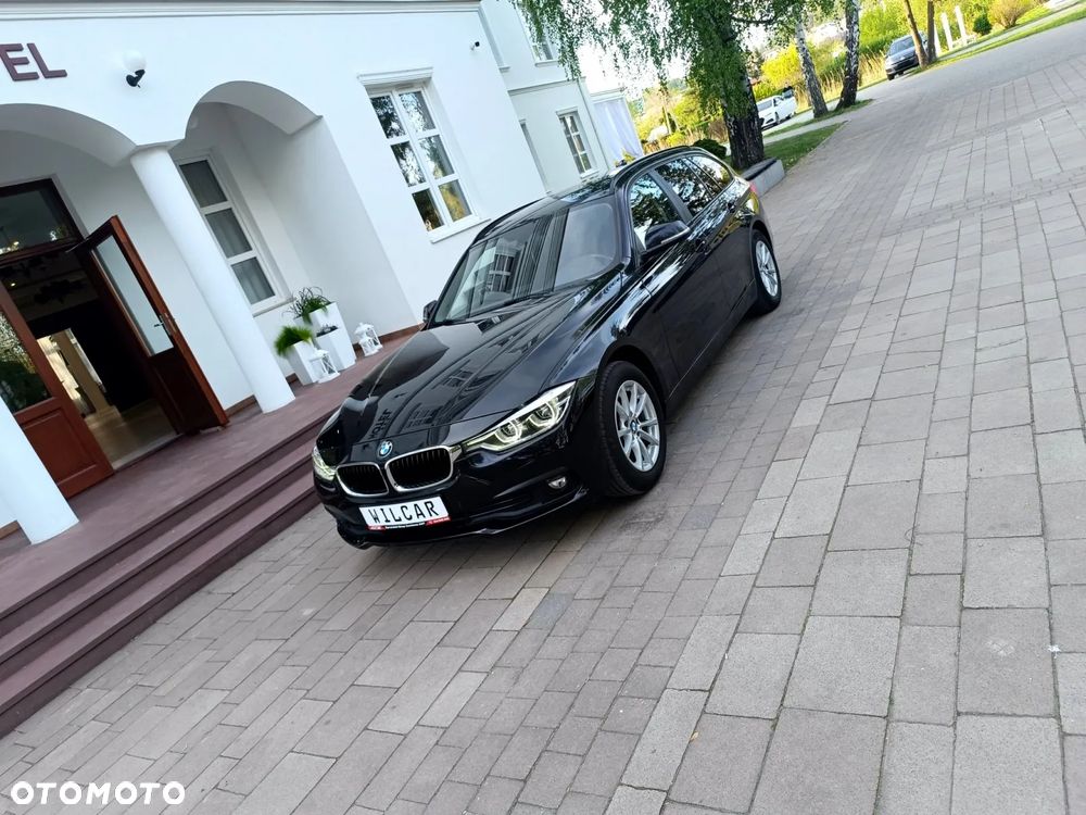 BMW Seria 3 318d DPF Edition Lifestyle - 21