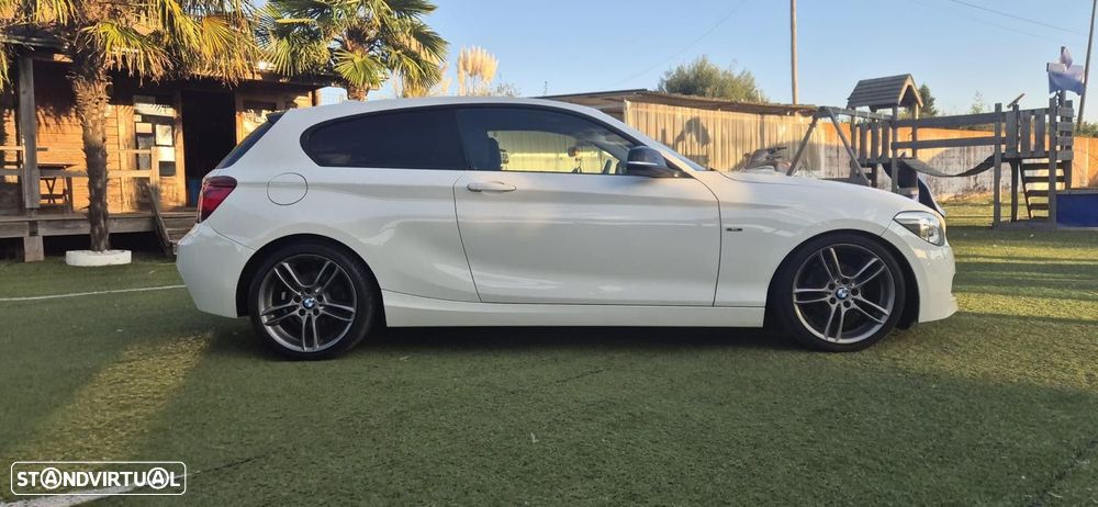 BMW 118 d Line Sport - 3