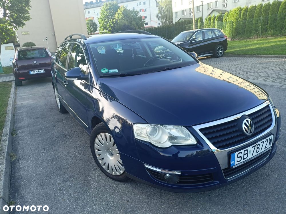 Volkswagen Passat - 2