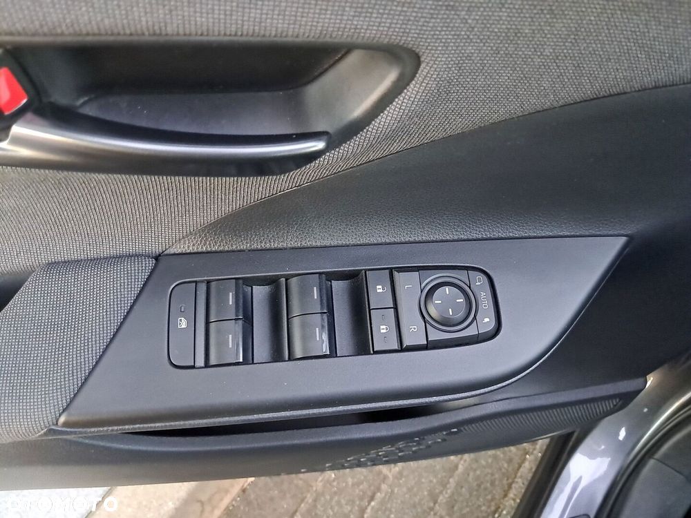 Toyota C-HR 1.8 Hybrid Style - 27