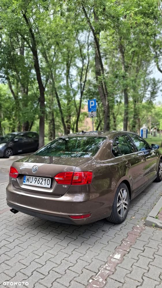 Volkswagen Jetta 1.4 TSI Highline - 4