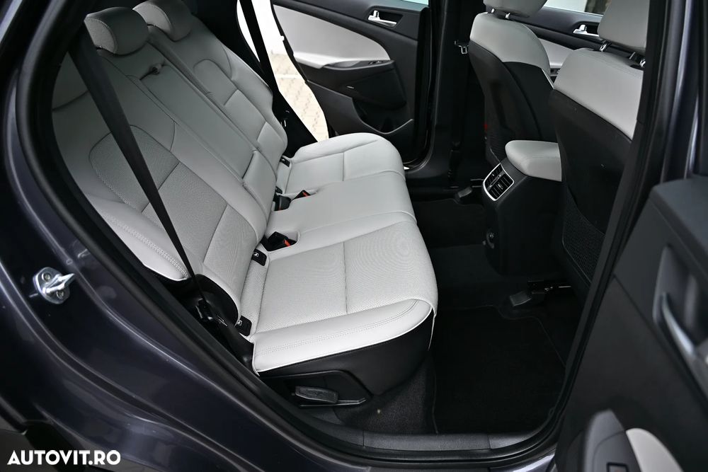 Hyundai Tucson blue 1.6 CRDi 2WD DCT Premium - 18