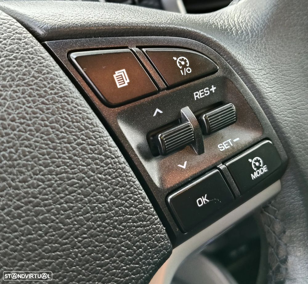 Hyundai Tucson 1.6 CRDi Premium +P.Pele DCT - 14