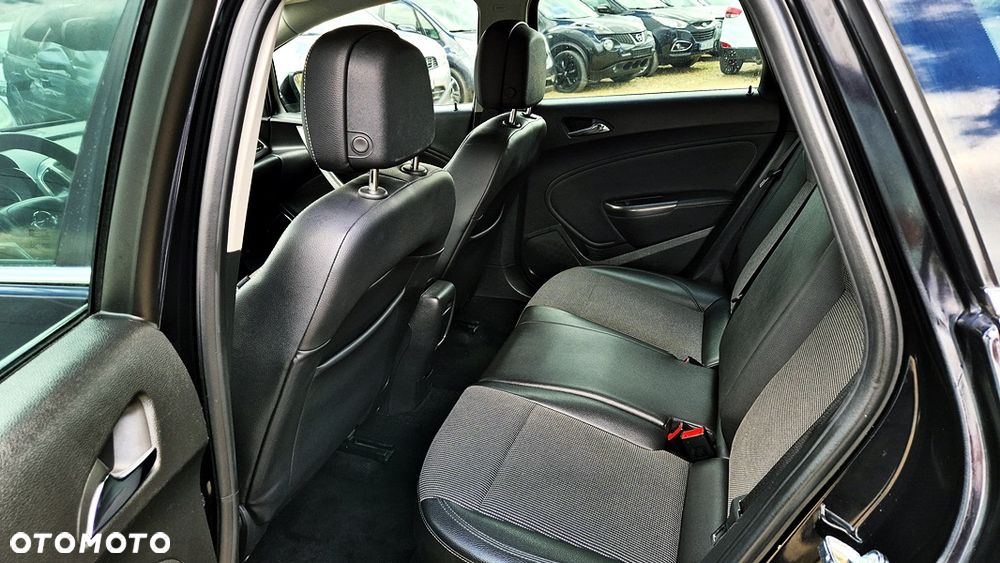 Opel Astra 1.4 Turbo Cosmo - 34