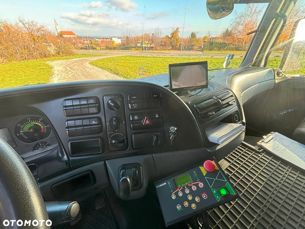 Mercedes-Benz Actros 2532 L 6x2 - 11