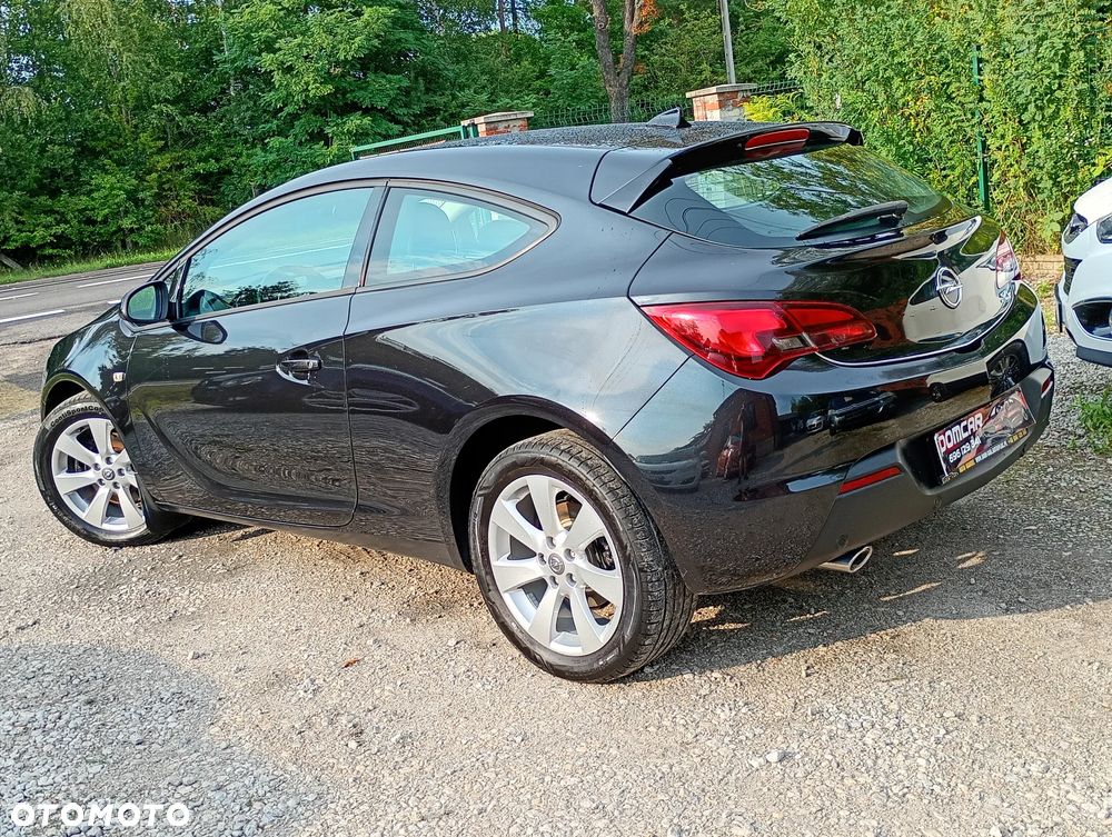Opel Astra 1.4 Turbo - 2