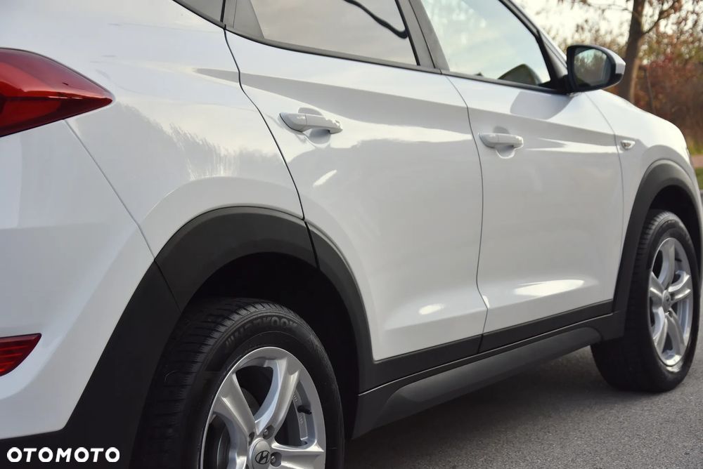 Hyundai Tucson 1.6 T-GDI Comfort 2WD - 19