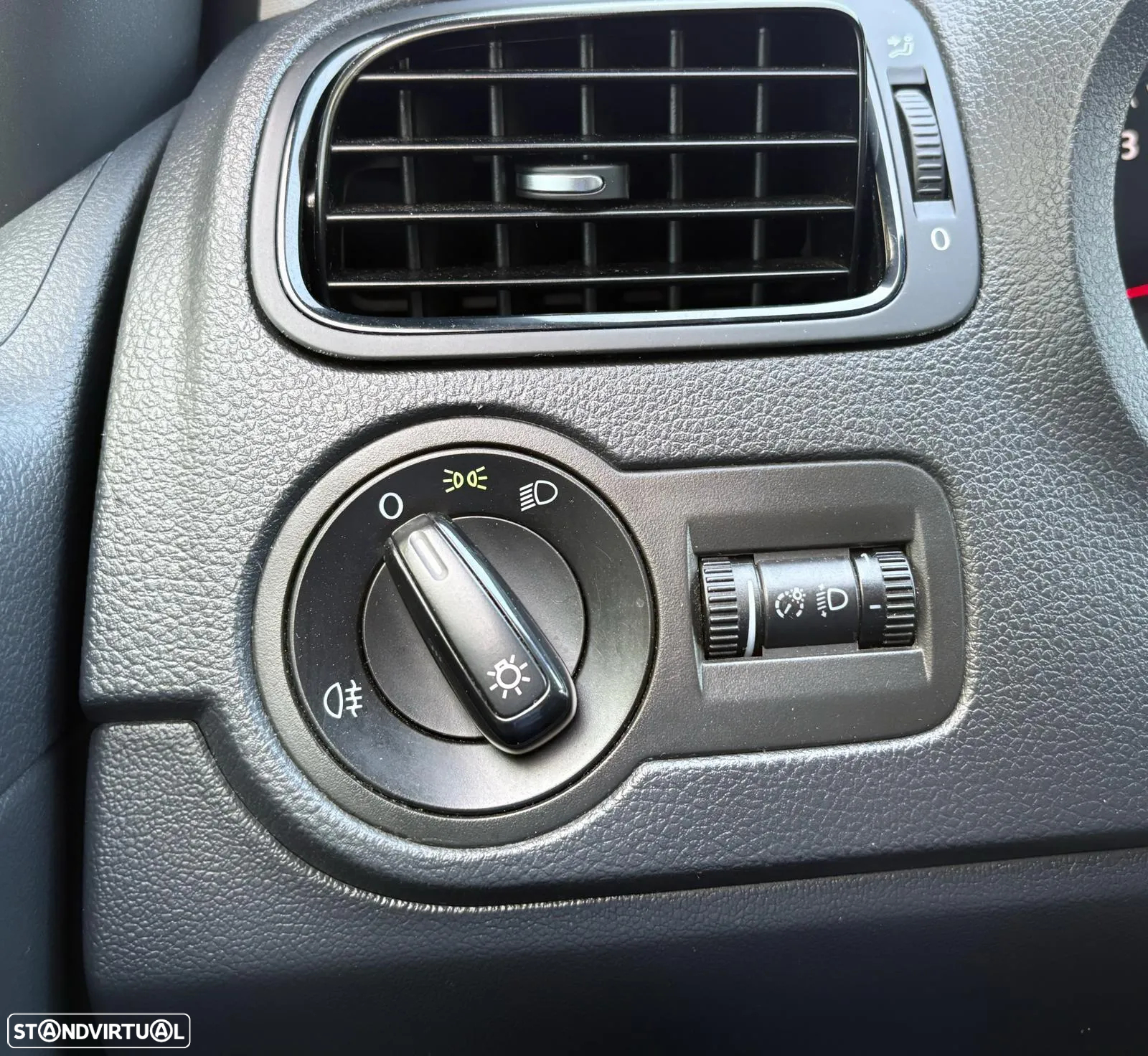 VW Polo 1.2 Confortline - 11