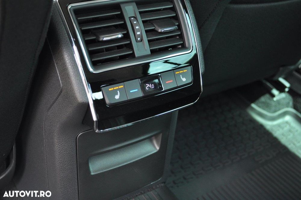 Skoda Superb 2.0 TSI DSG Style - 6