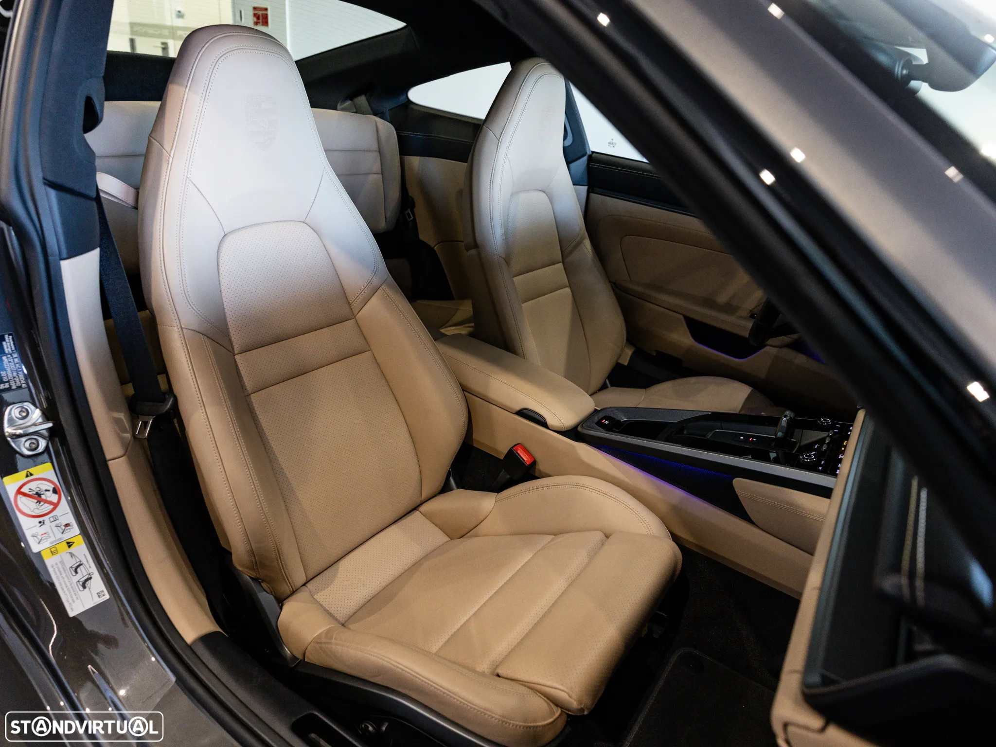 Porsche 911 (992) Carrera 4S PDK - 39