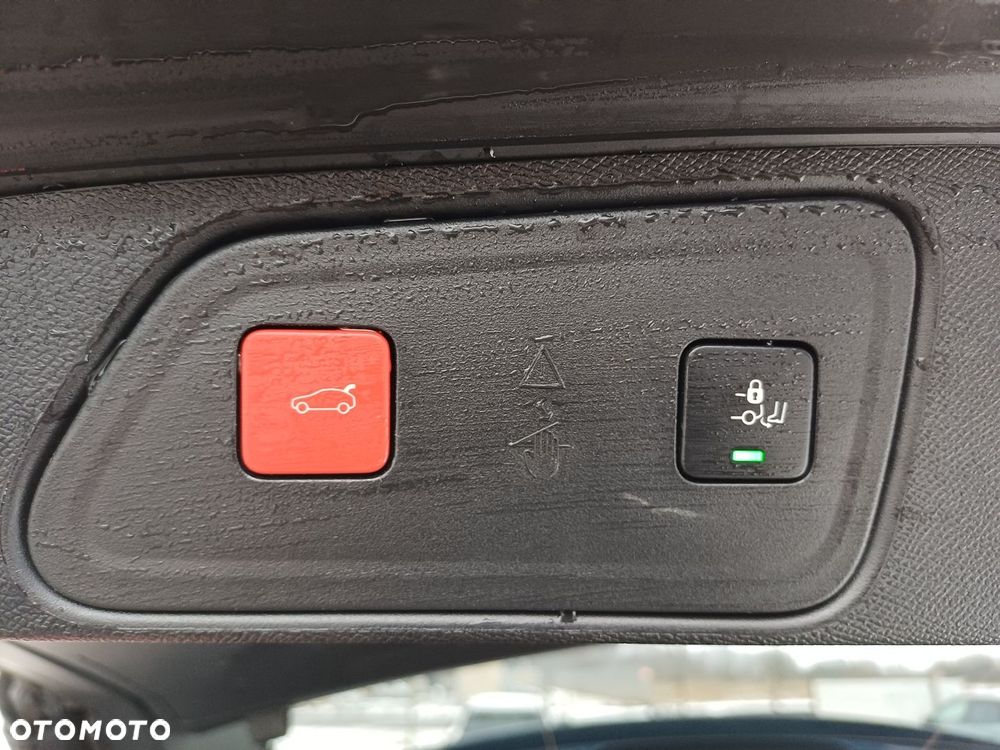 Peugeot 3008 1.2 PureTech Allure Pack S&S EAT8 - 33