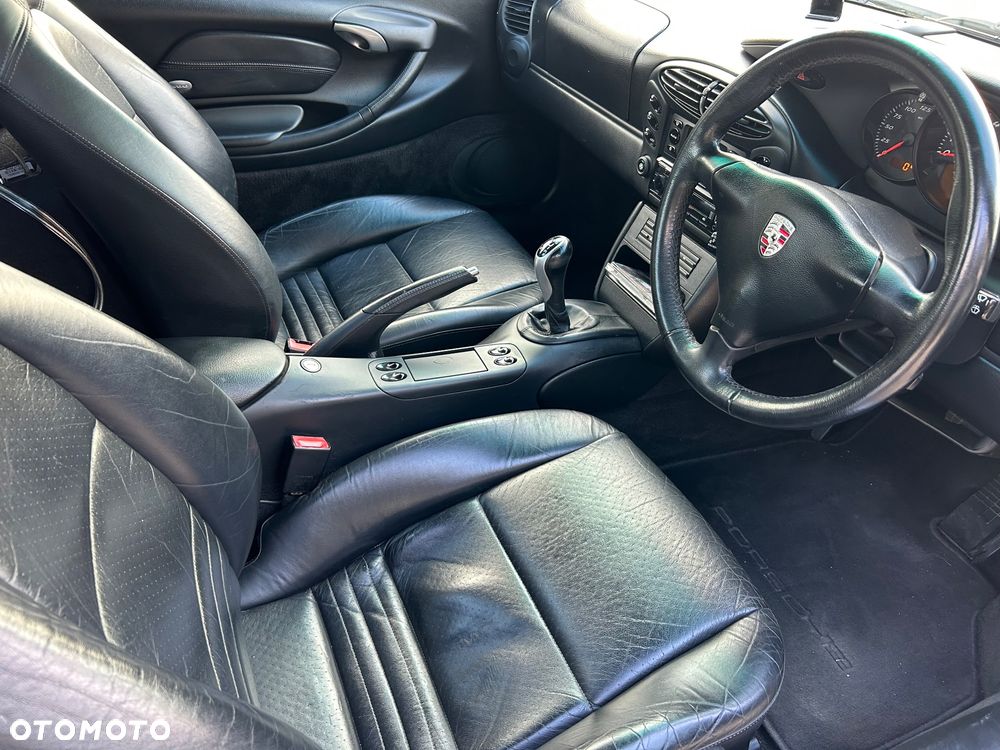 Porsche Boxster - 21