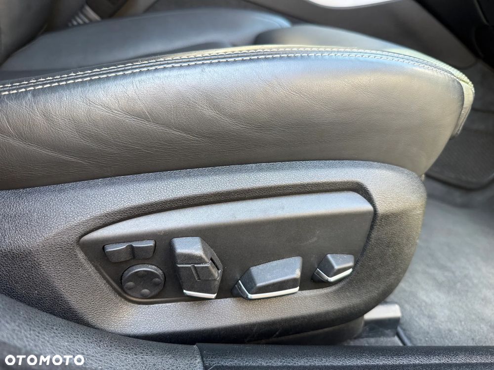 BMW Seria 5 M550d xDrive - 18