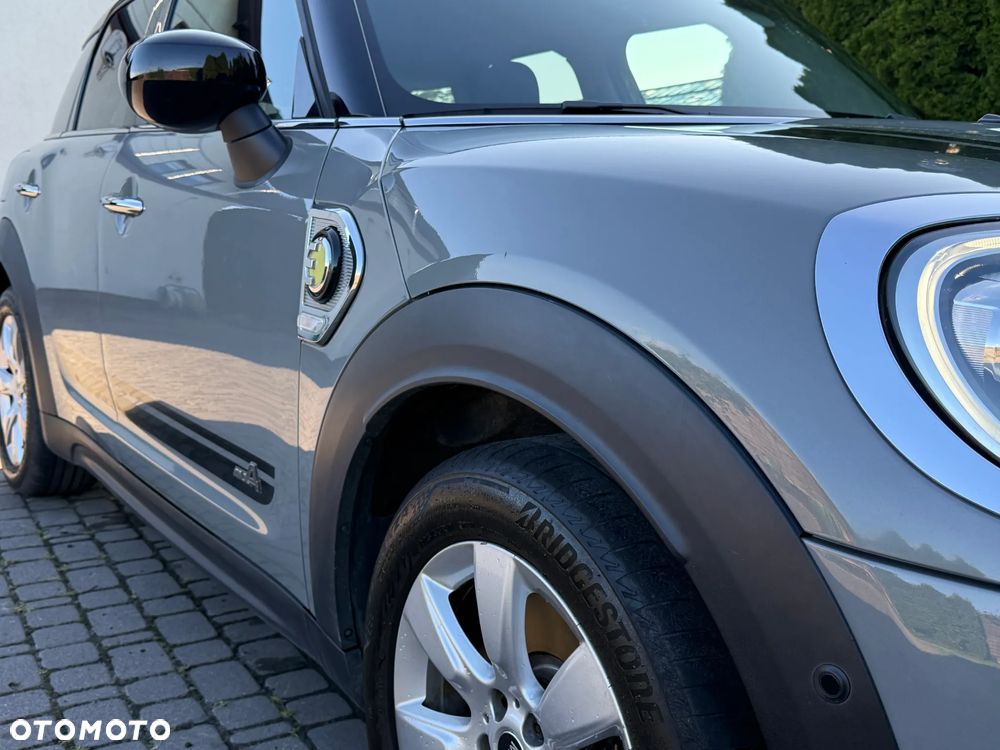 MINI Countryman Cooper SE ALL4 - 2