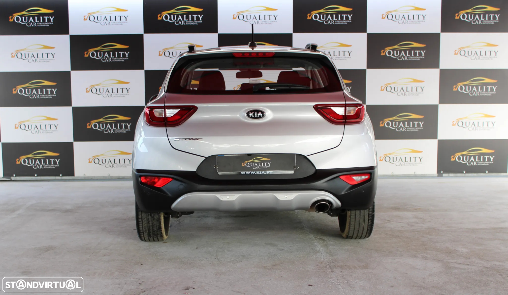 Kia Stonic 1.2 Urban - 6
