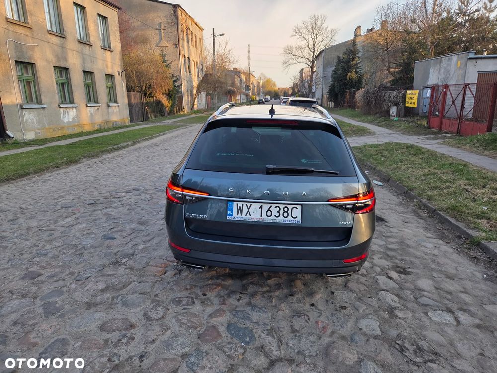 Skoda Superb 2.0 TSI 4x4 Ambition DSG - 2