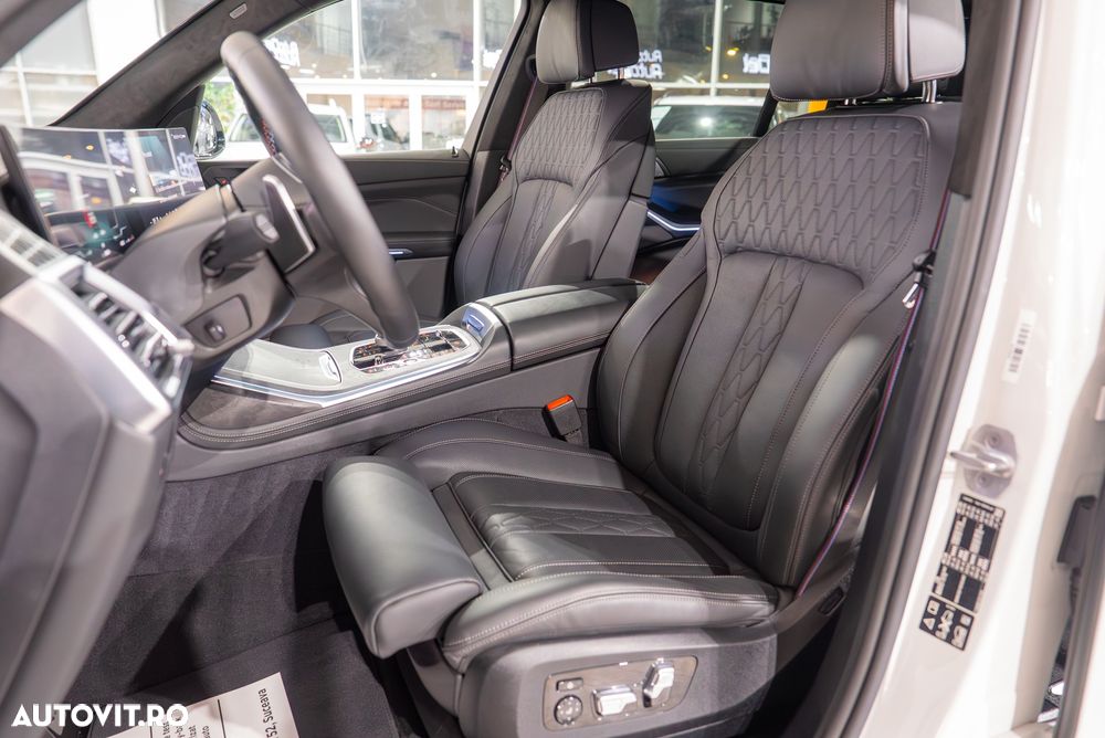 BMW X7 M60i xDrive - 23