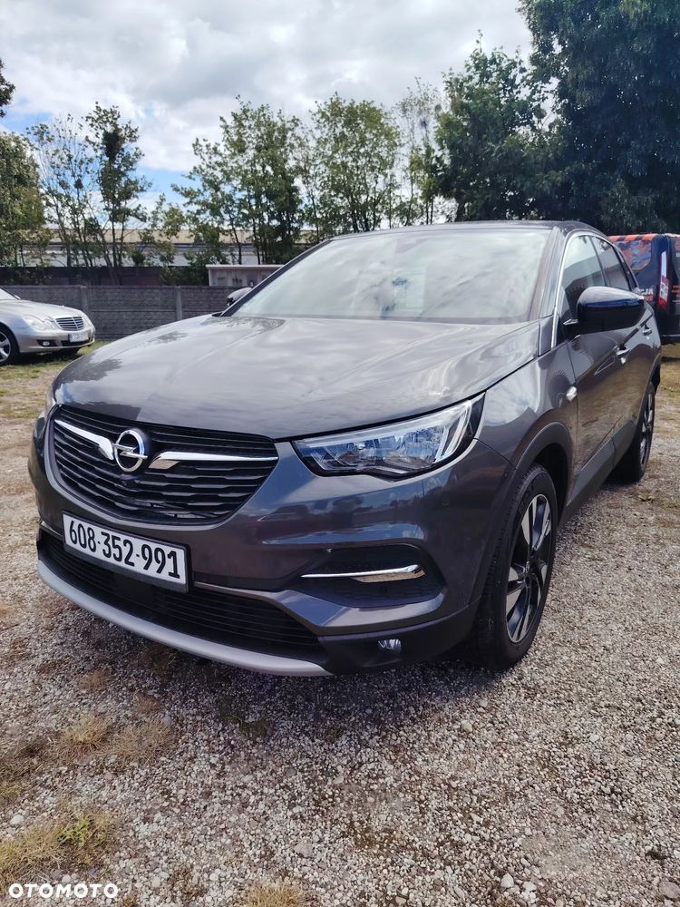 Opel Grandland X 1.2 Start/Stop Elegance - 2