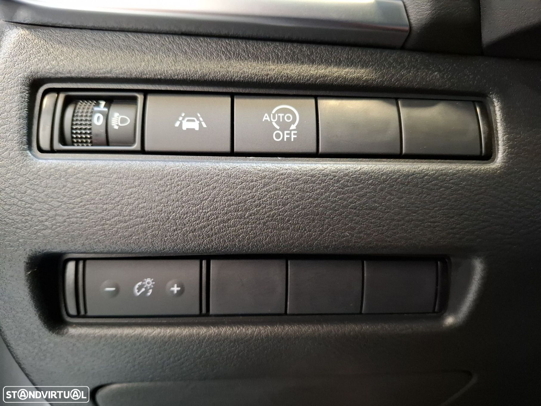 Nissan Qashqai 1.3 DIG-T N-Connecta LED - 20