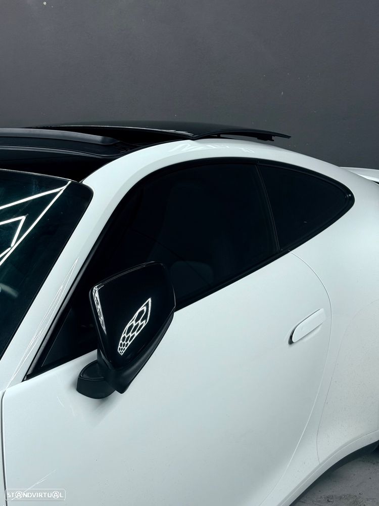 Porsche 911 (992) - 14