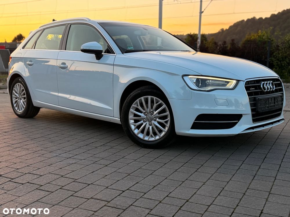 Audi A3 Sportback - 36