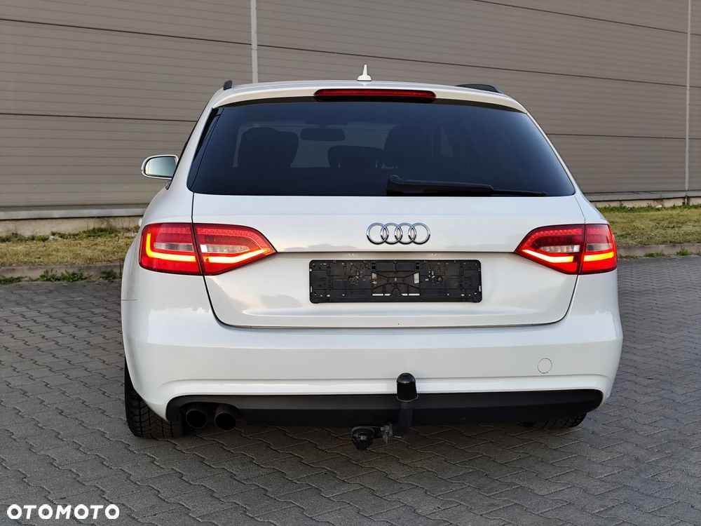 Audi A4 Avant 2.0 TDI DPF multitronic Ambiente - 4