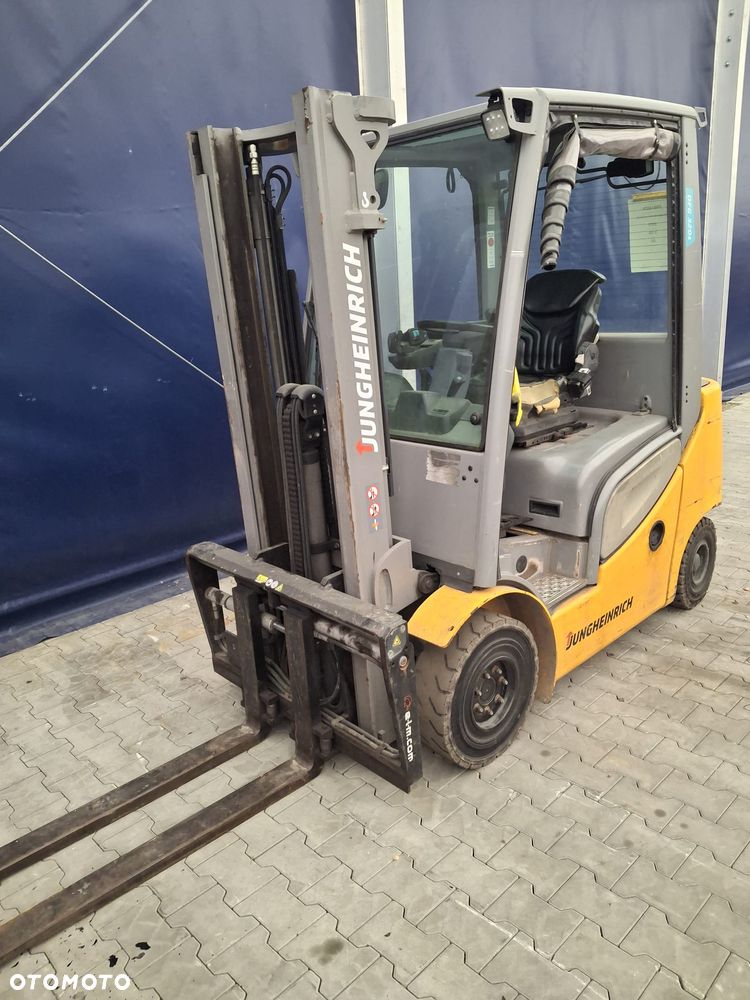 Jungheinrich DFG320s - 4
