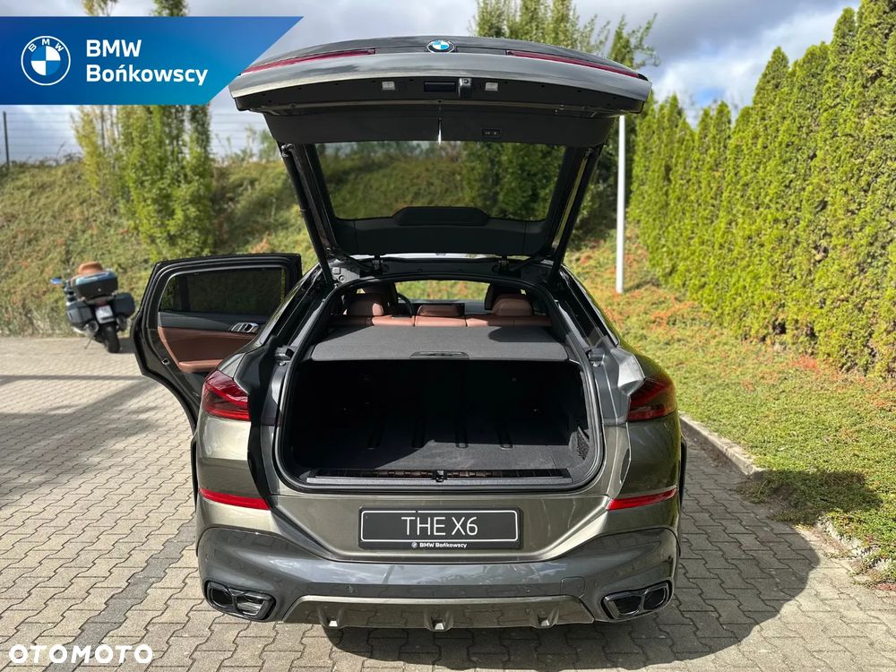 BMW X6 M60i mHEV sport - 22