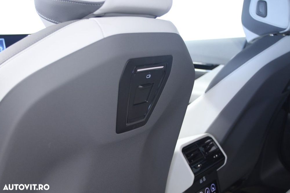 BMW Seria 5 520d AT MHEV - 24