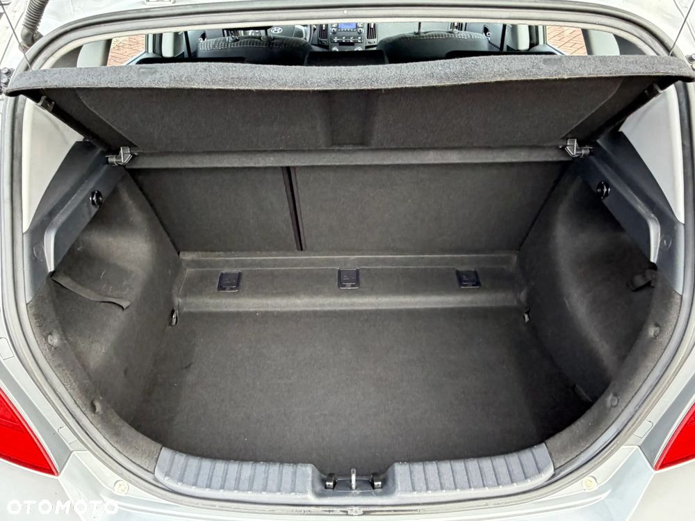 Hyundai i30 1.6 Classic - 25