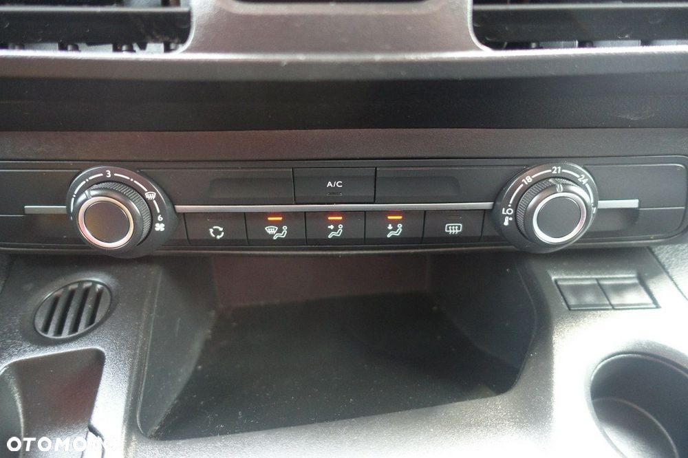 Peugeot Partner - 25