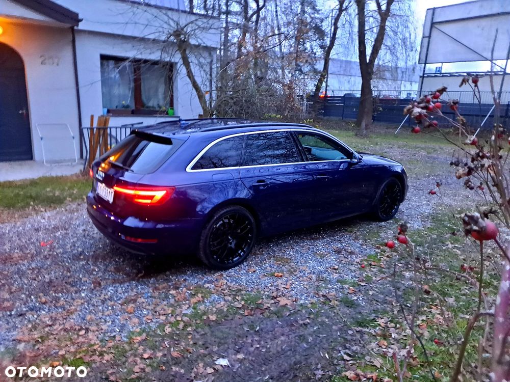 Audi A4 Avant 2.0 TDI Sport S tronic - 11