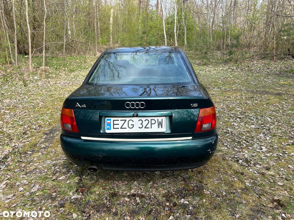 Audi A4 Limousine - 10