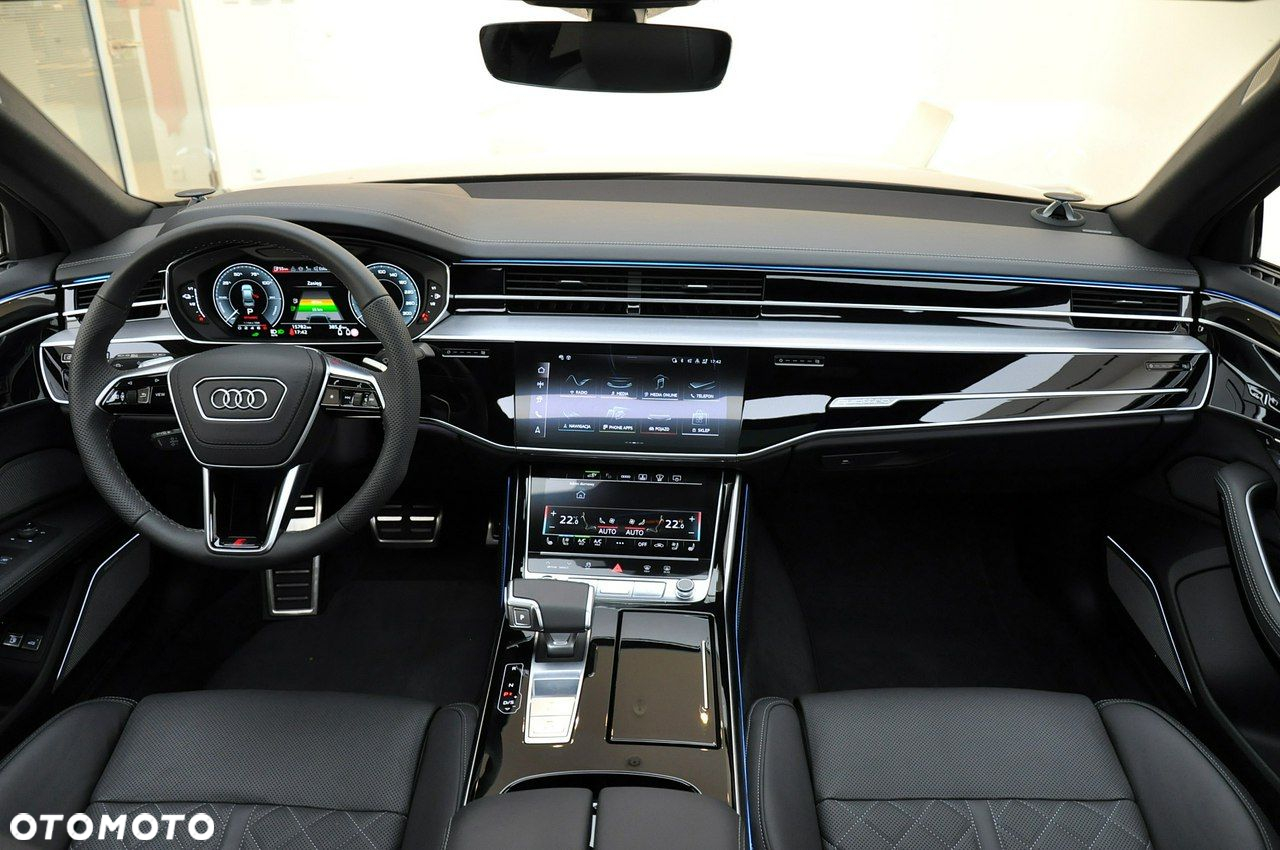 Audi A8 - 23