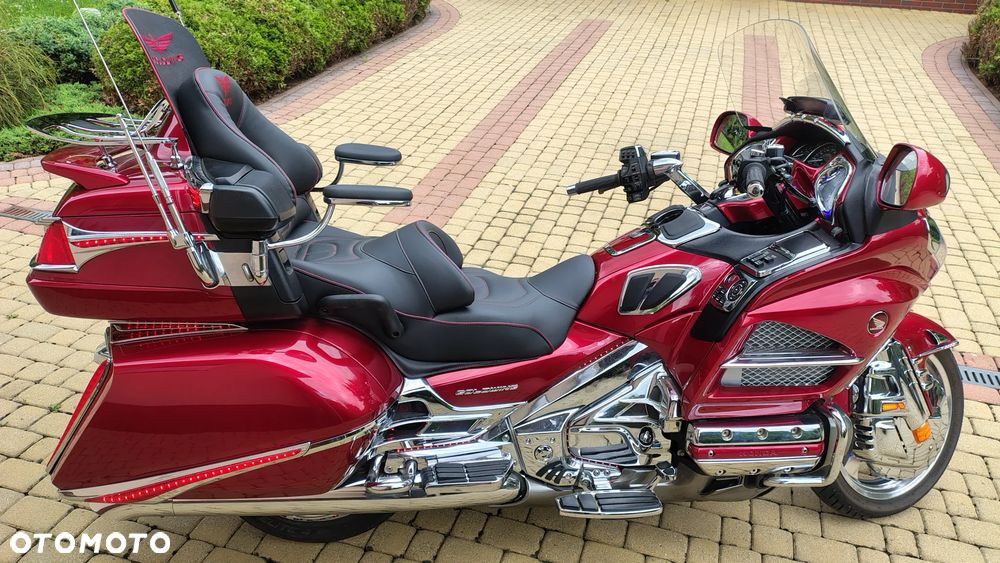 Honda GL - 8