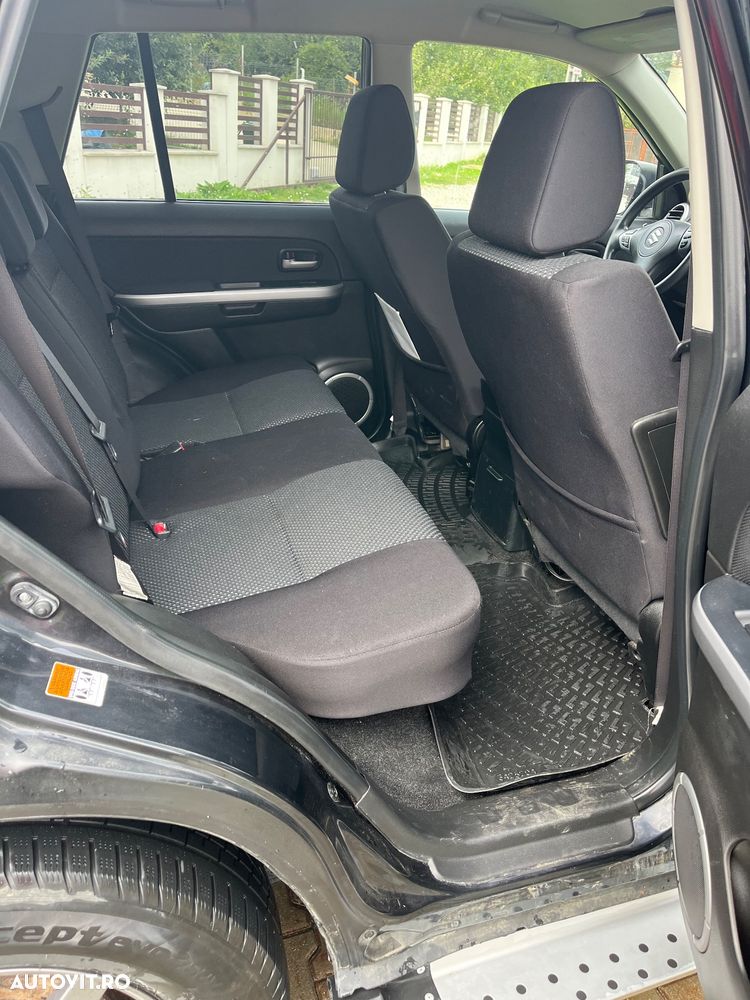 Suzuki Grand Vitara - 14