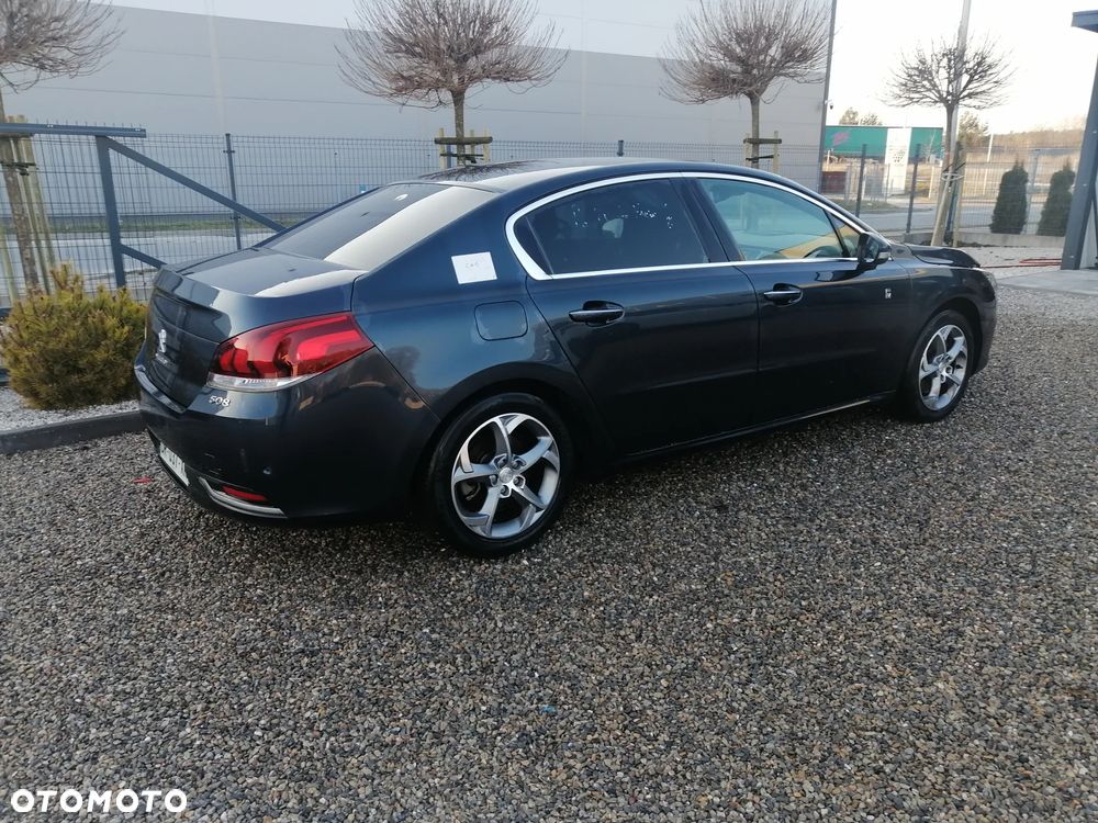 Peugeot 508 Hybrid4 - 3