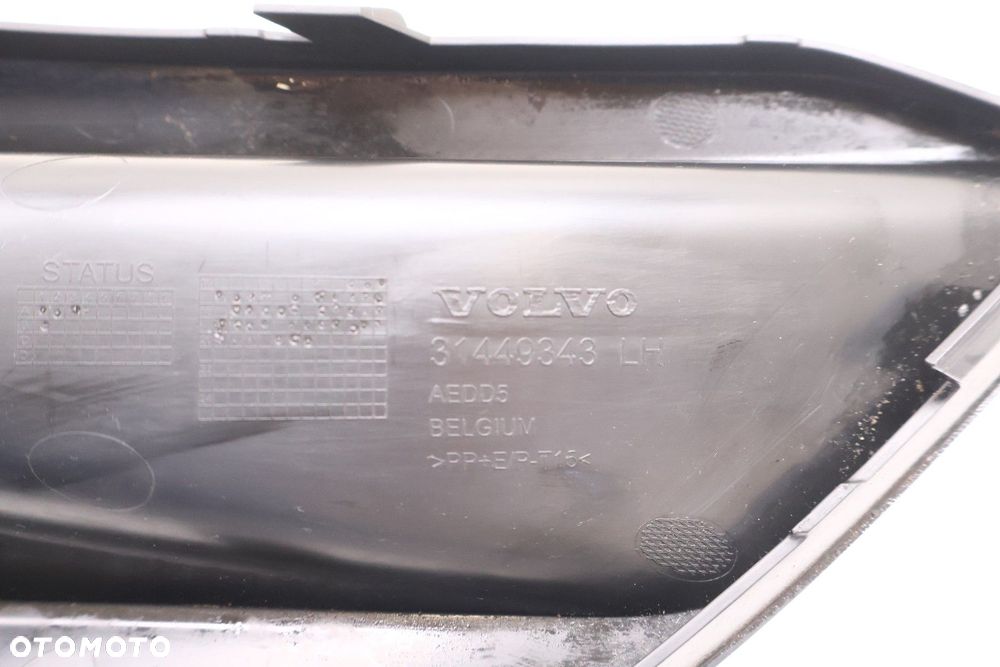 VOLVO XC40 KRATKA ZDERZAKA RAMKA HALOGENU LEWA PRZÓD 31449343 - 5