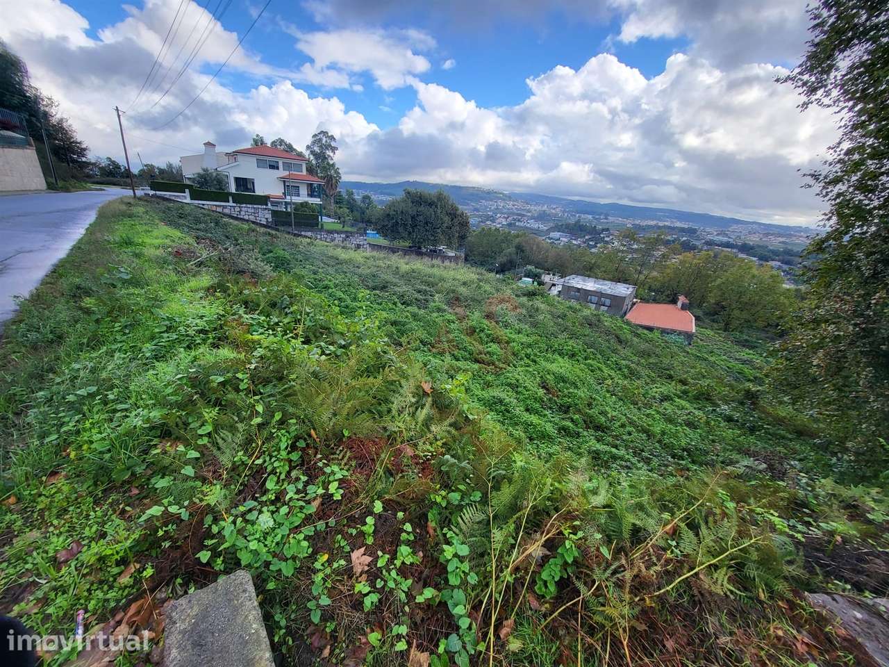 Terreno para construção com 2.850 m² em Lagares, Felgueiras - Grande imagem: 3/7