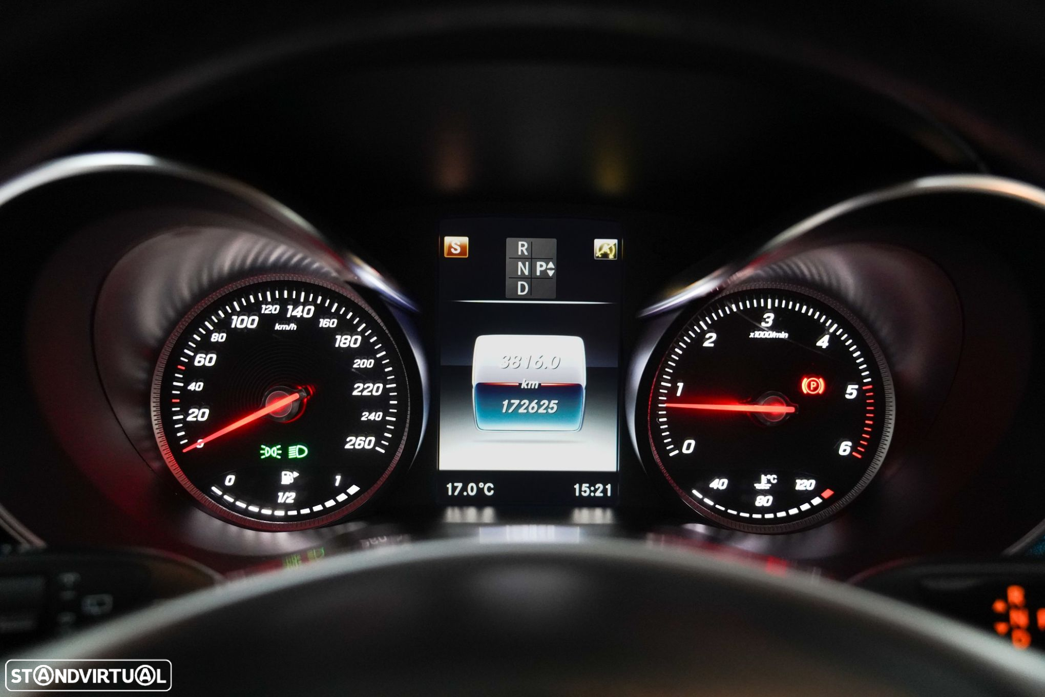Mercedes-Benz GLC 220 - 10