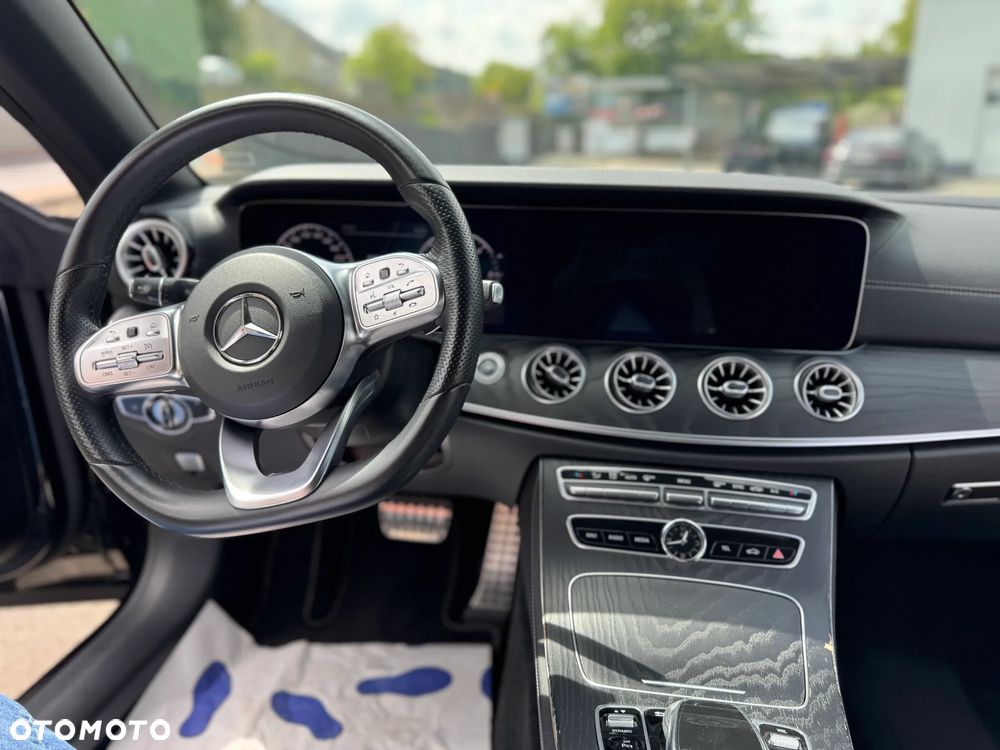 Mercedes-Benz Klasa E 220 d AMG - 33