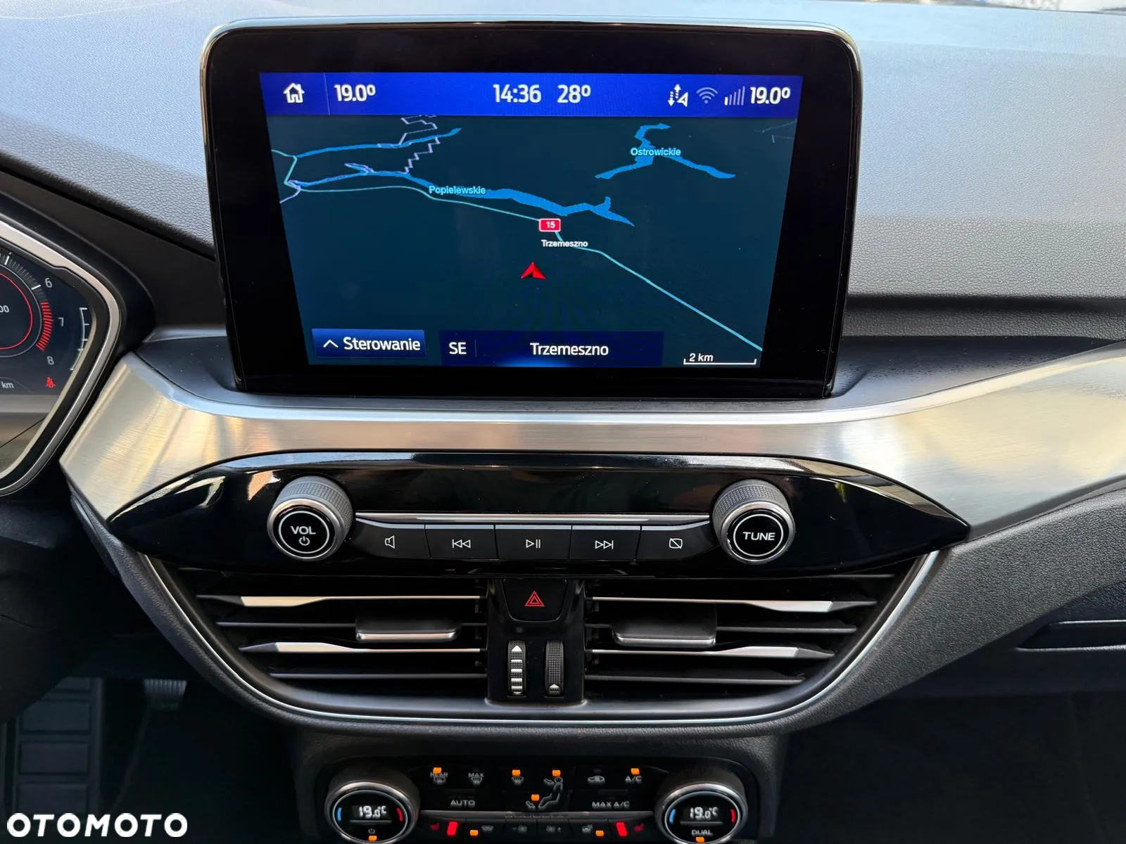 Ford Kuga 1.5 EcoBoost FWD Titanium - 29