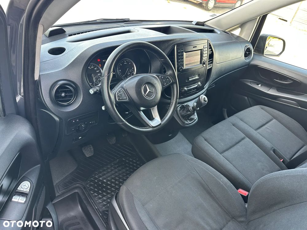 Mercedes-Benz Vito - 19