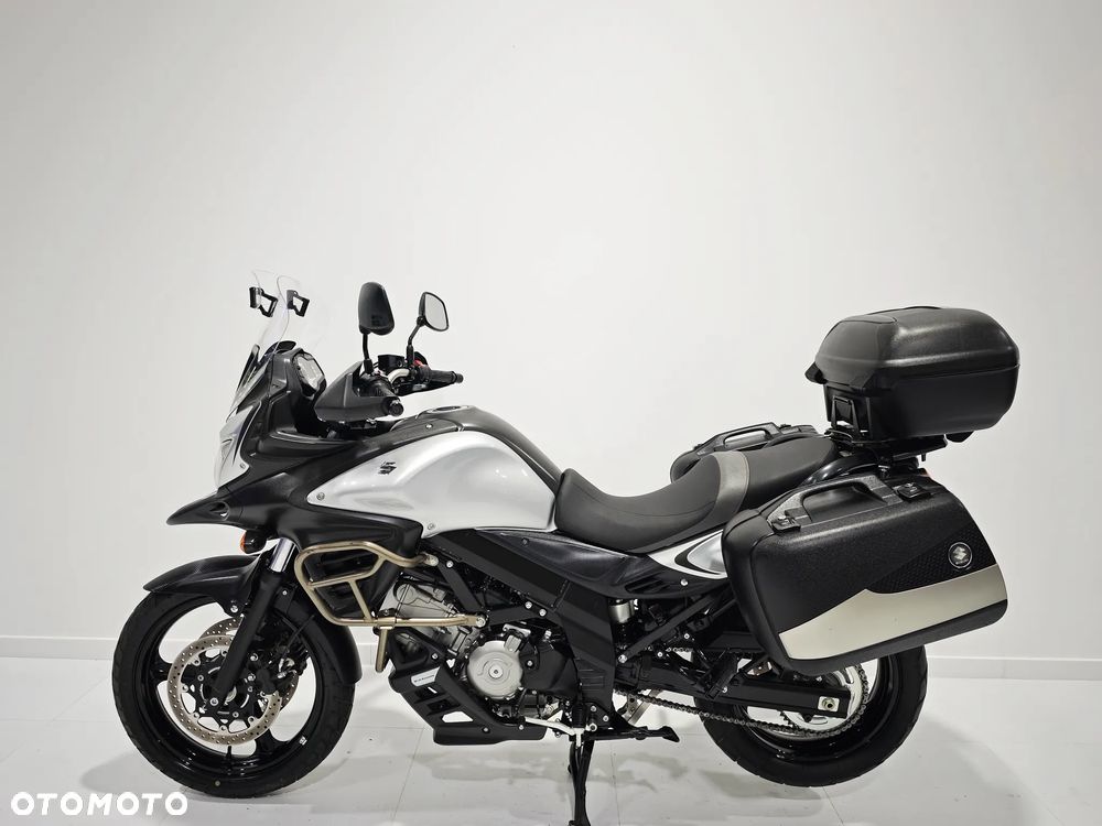 Suzuki V-STROM - 4