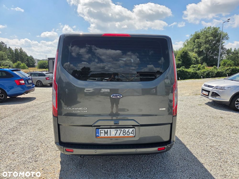 Ford Tourneo Custom 2.0 TDCi L2 Titanium - 9